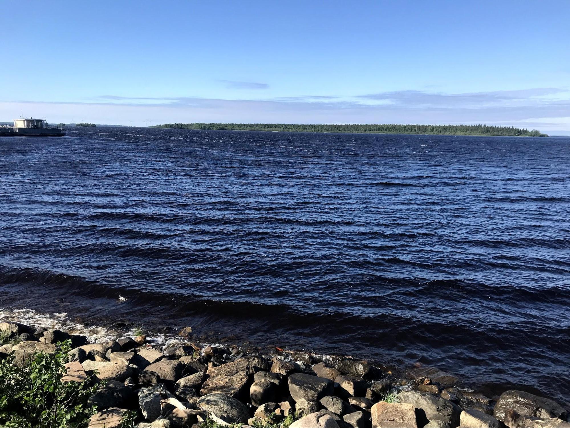 We drove on into Kemi, a little place on the gulf area of the Baltic Sea